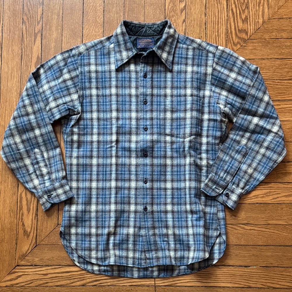 Men's Vintage Pendleton Made in USA virgin wool size M EUC no holes!